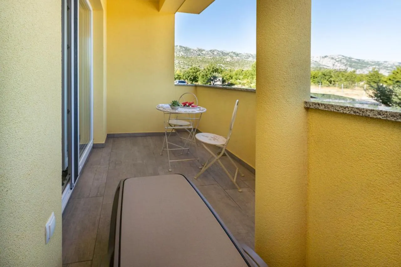 Green Point Paklenica Starigrad Paklenica Apartment