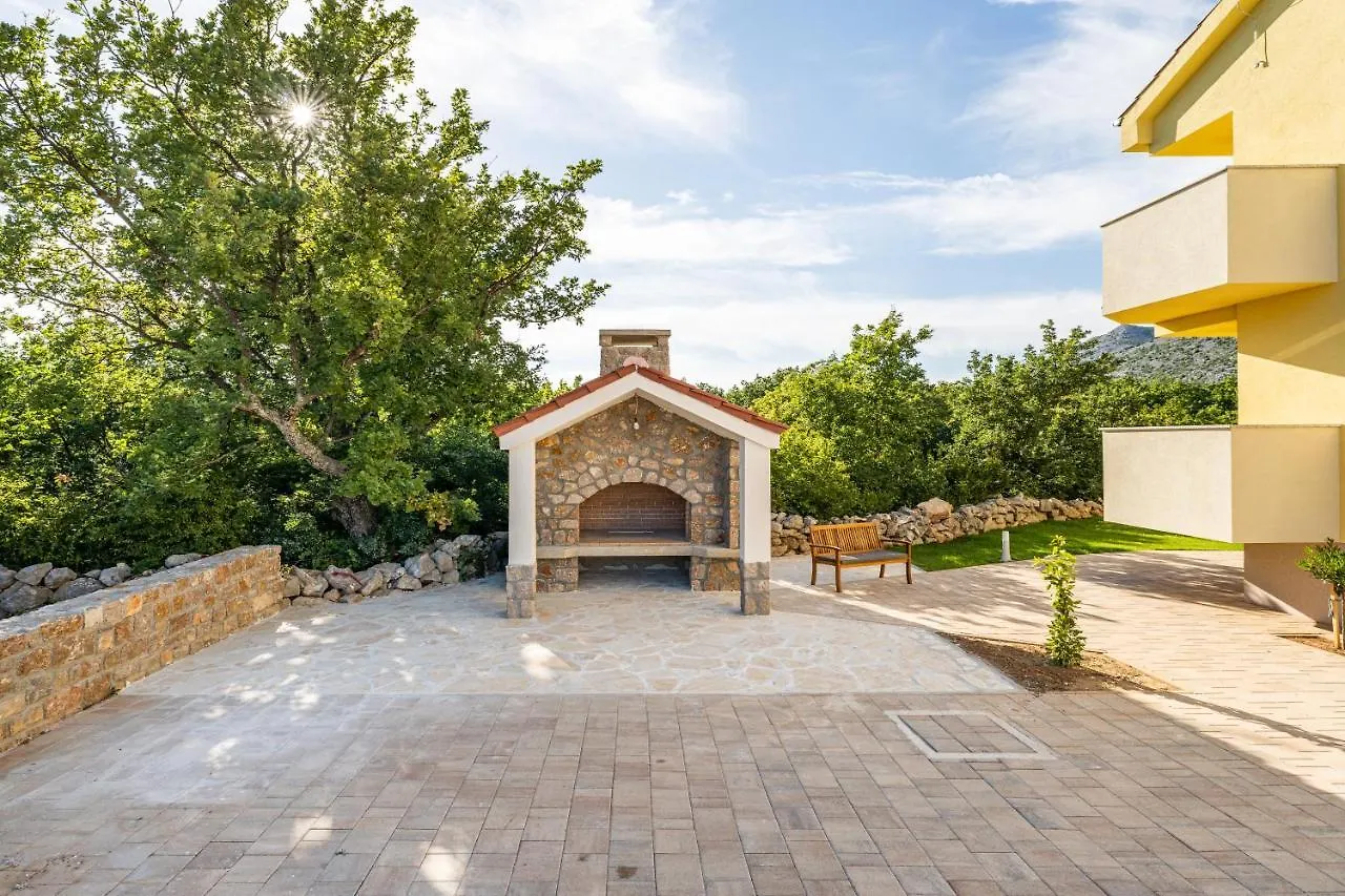 Apartment Green Point Paklenica Starigrad Paklenica