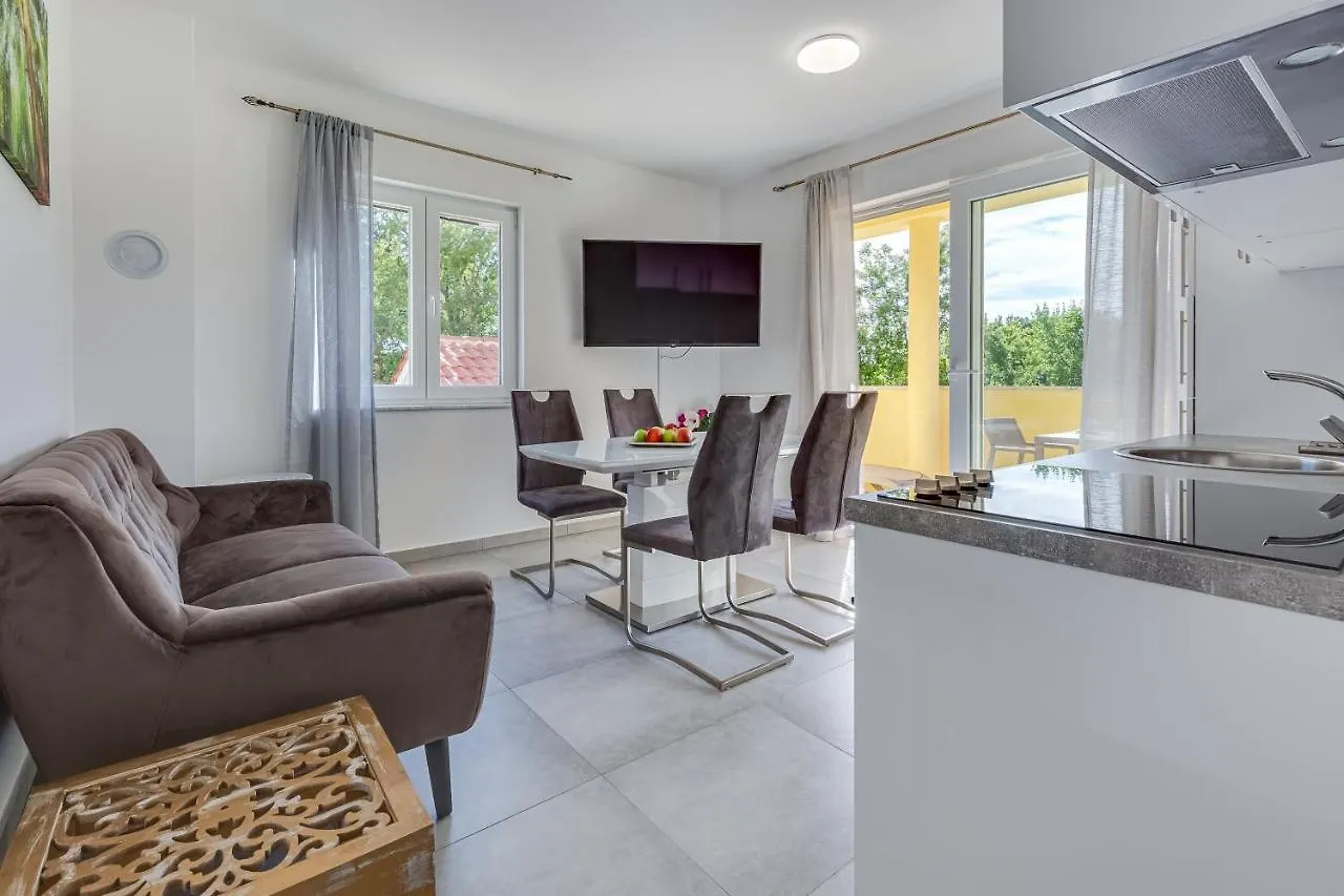 Apartment Green Point Paklenica Starigrad Paklenica