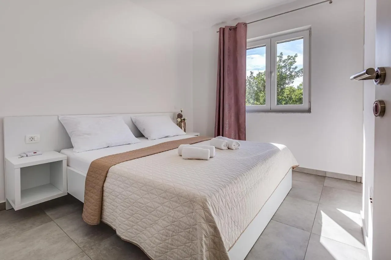 Apartment Green Point Paklenica Starigrad Paklenica Croatia